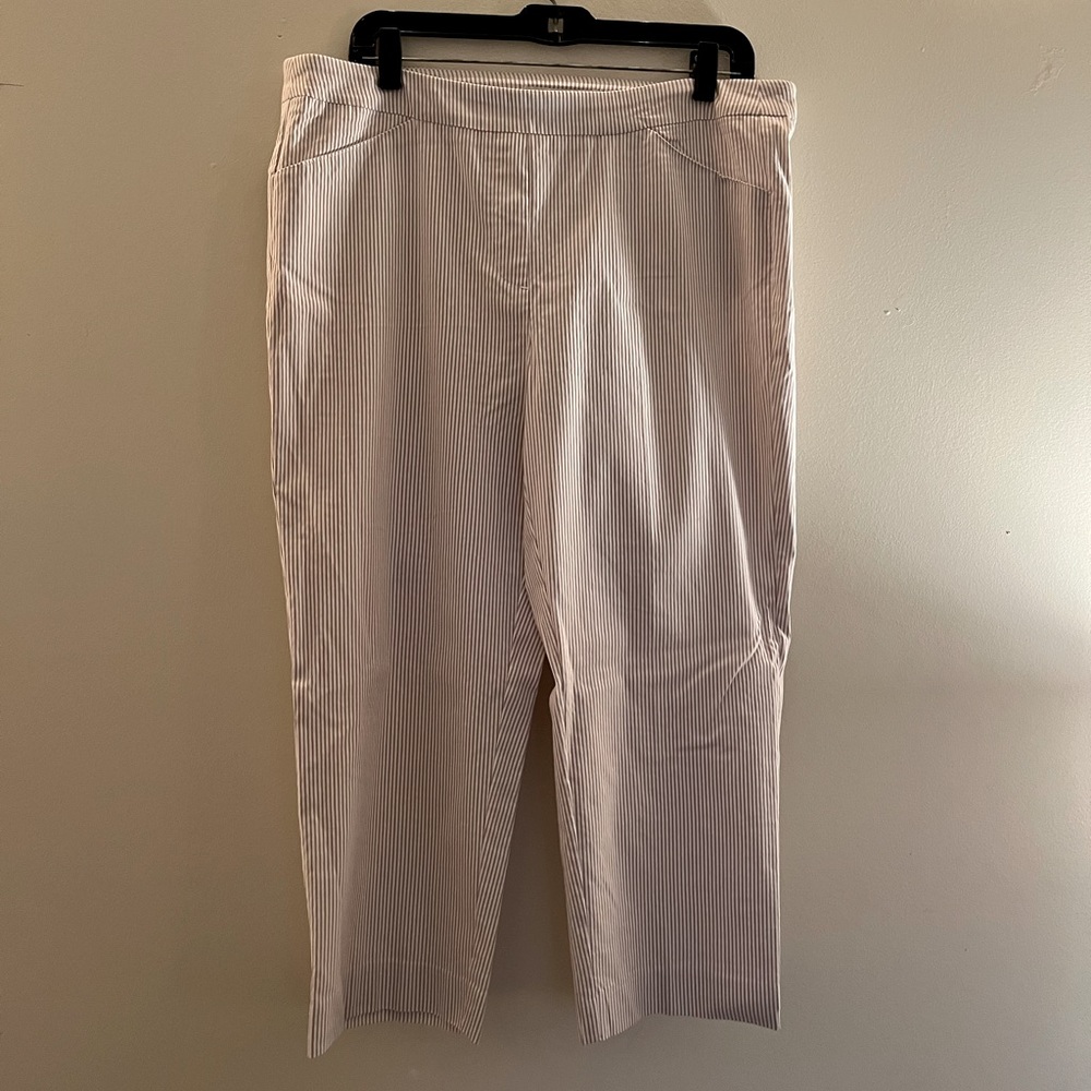 Striped Cropped Pants